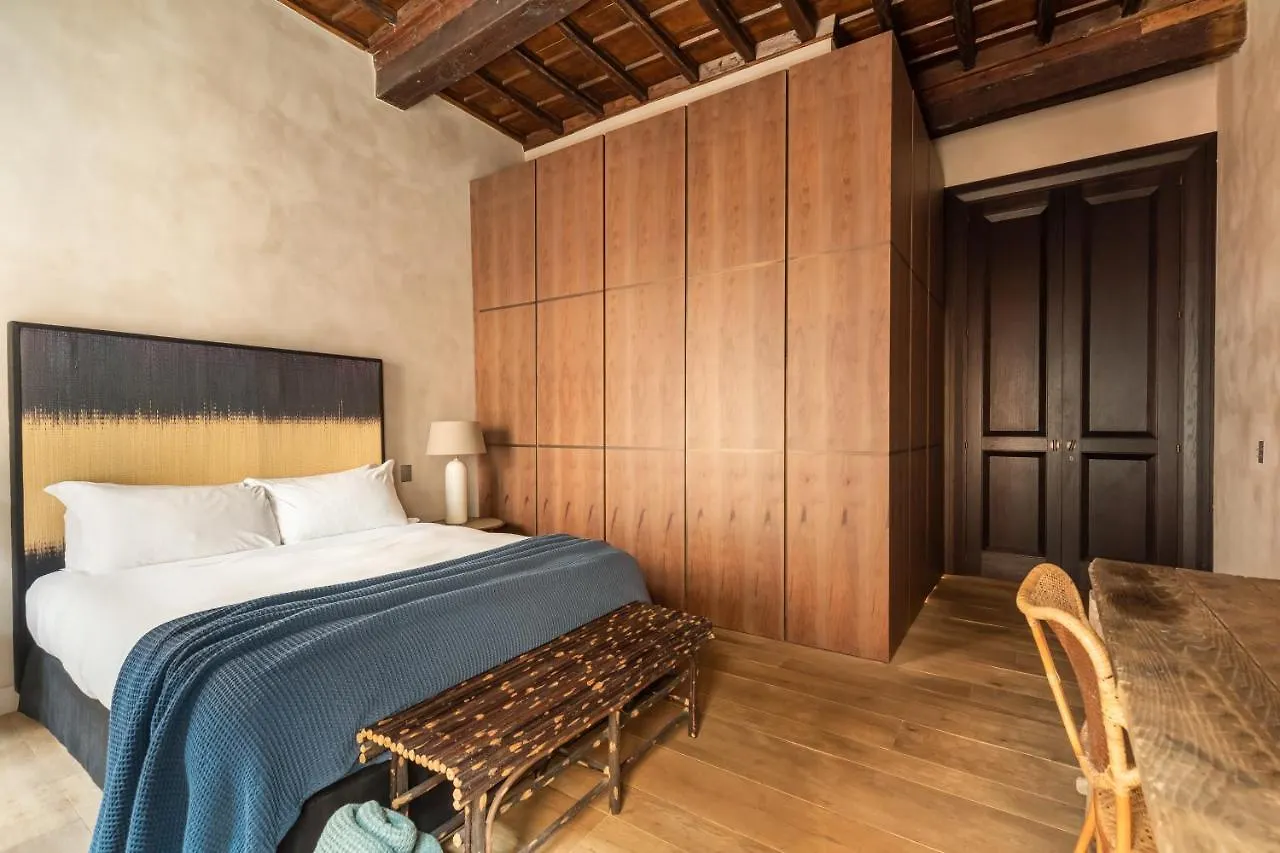 Casa Terra, A Burghesius Home Rome Apartment