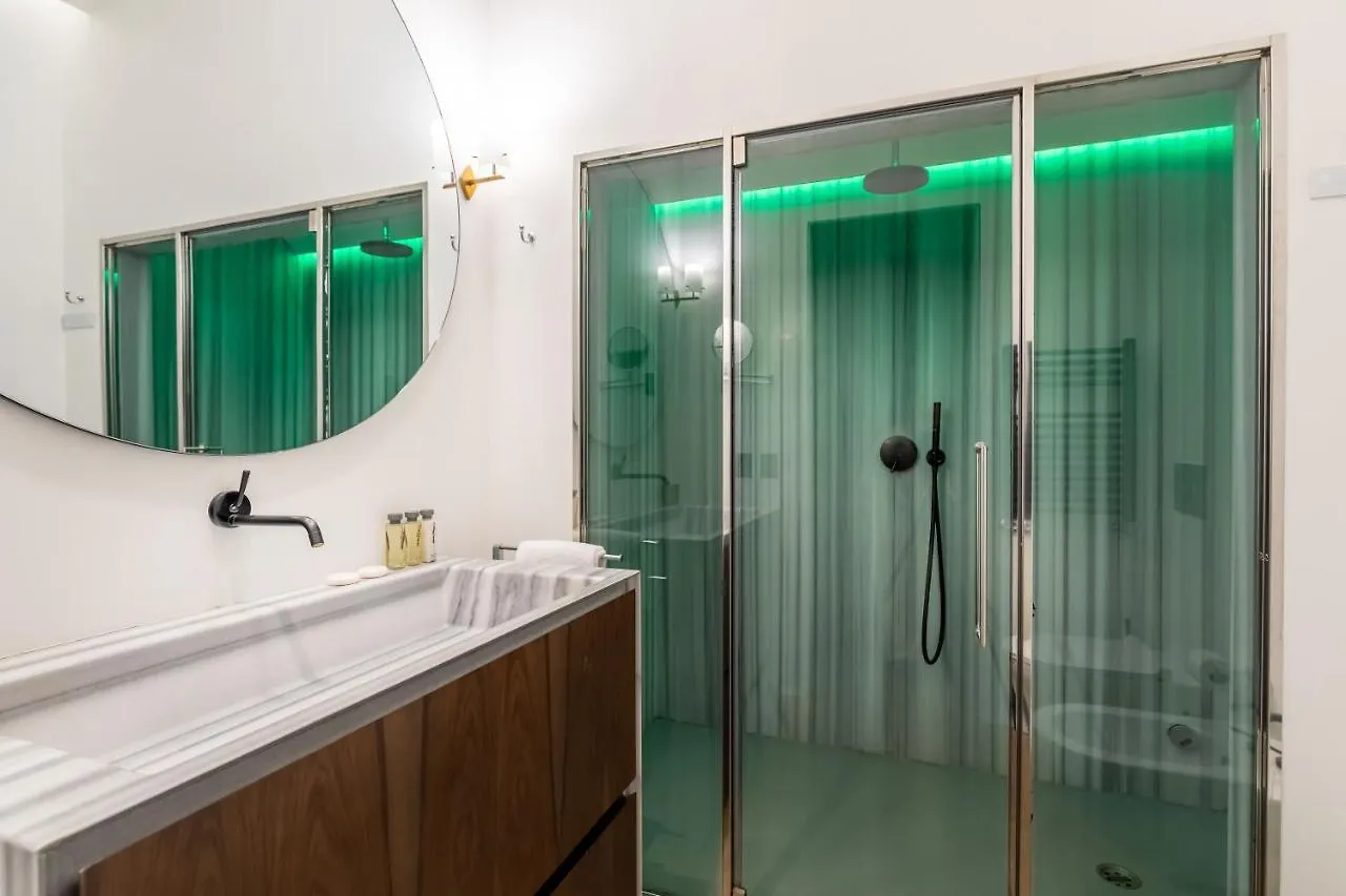 Casa Terra, A Burghesius Home Rome Apartment